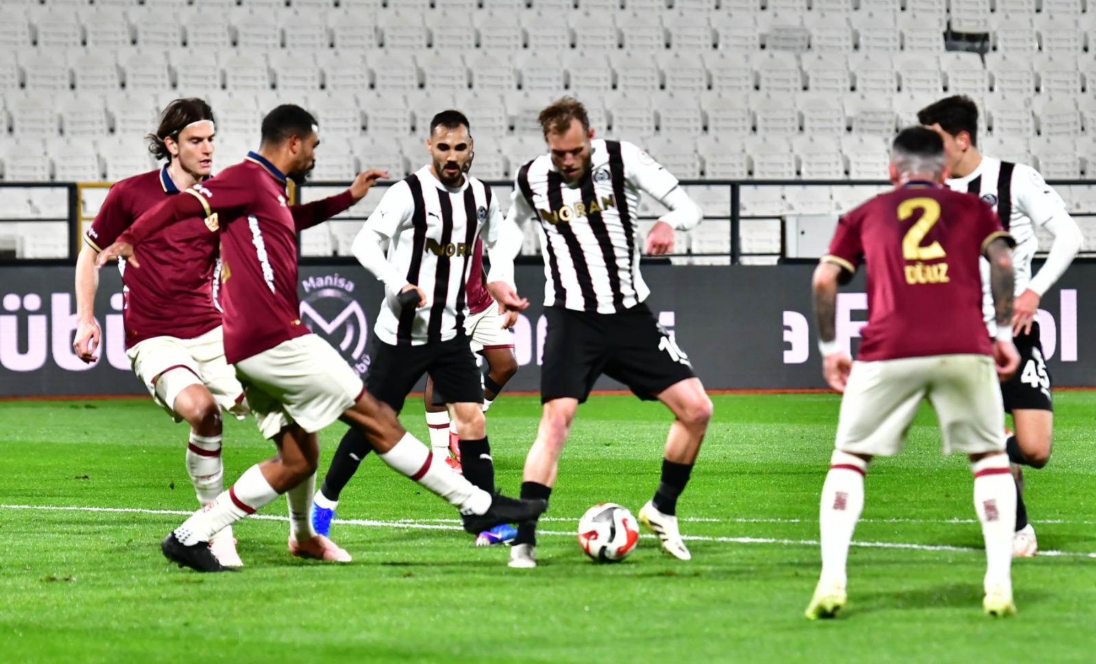 4Ea8F6E0 D1F9 4335 9Ad5 5430Bd2Fe164