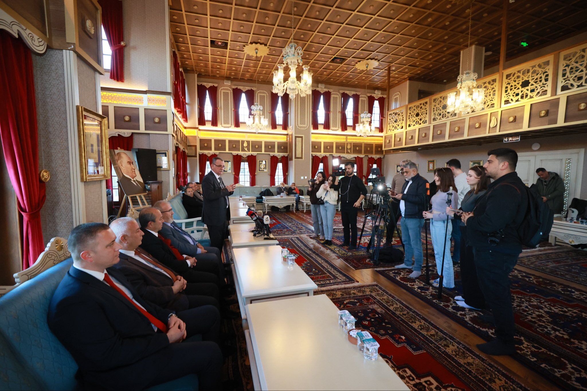 H Ca6 D6Q W0 A A Jy E P