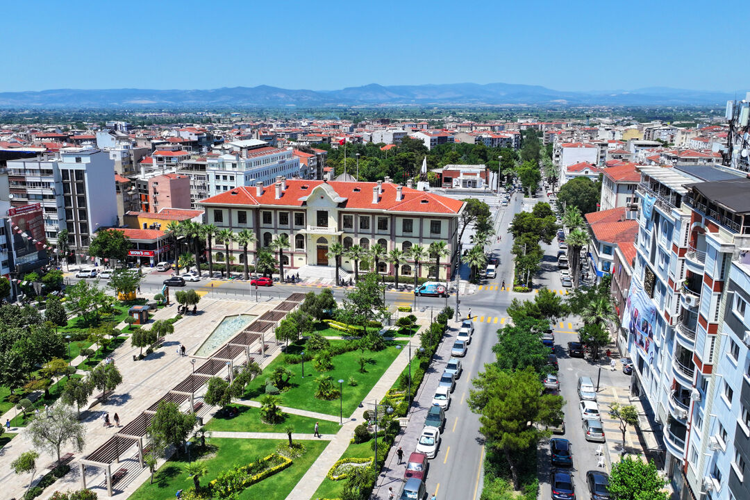 Manisa'da yüzlerce dernek var! Listede yok yok...